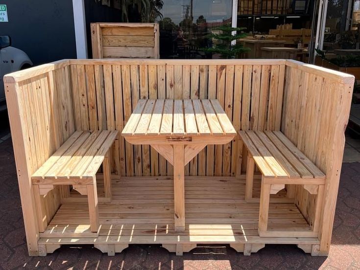 Dinning set by Gabriel and sons woodwork — products in Ghana on KUDUPAZAR